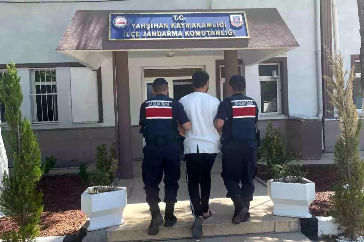 hukumlu jasat ile yakalandi X5mJZSVQ