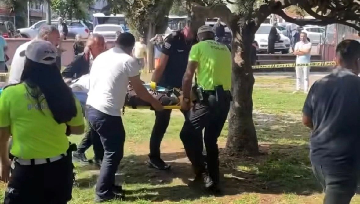 orduda korku dolu anlar tartistigi kisiye kursun yagdirdi Y3HZbqC4