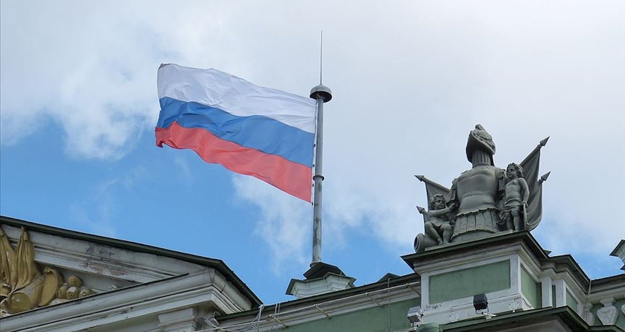 rusya merkez bankasi faizi 100 baz puan indirdi QlweYVQz