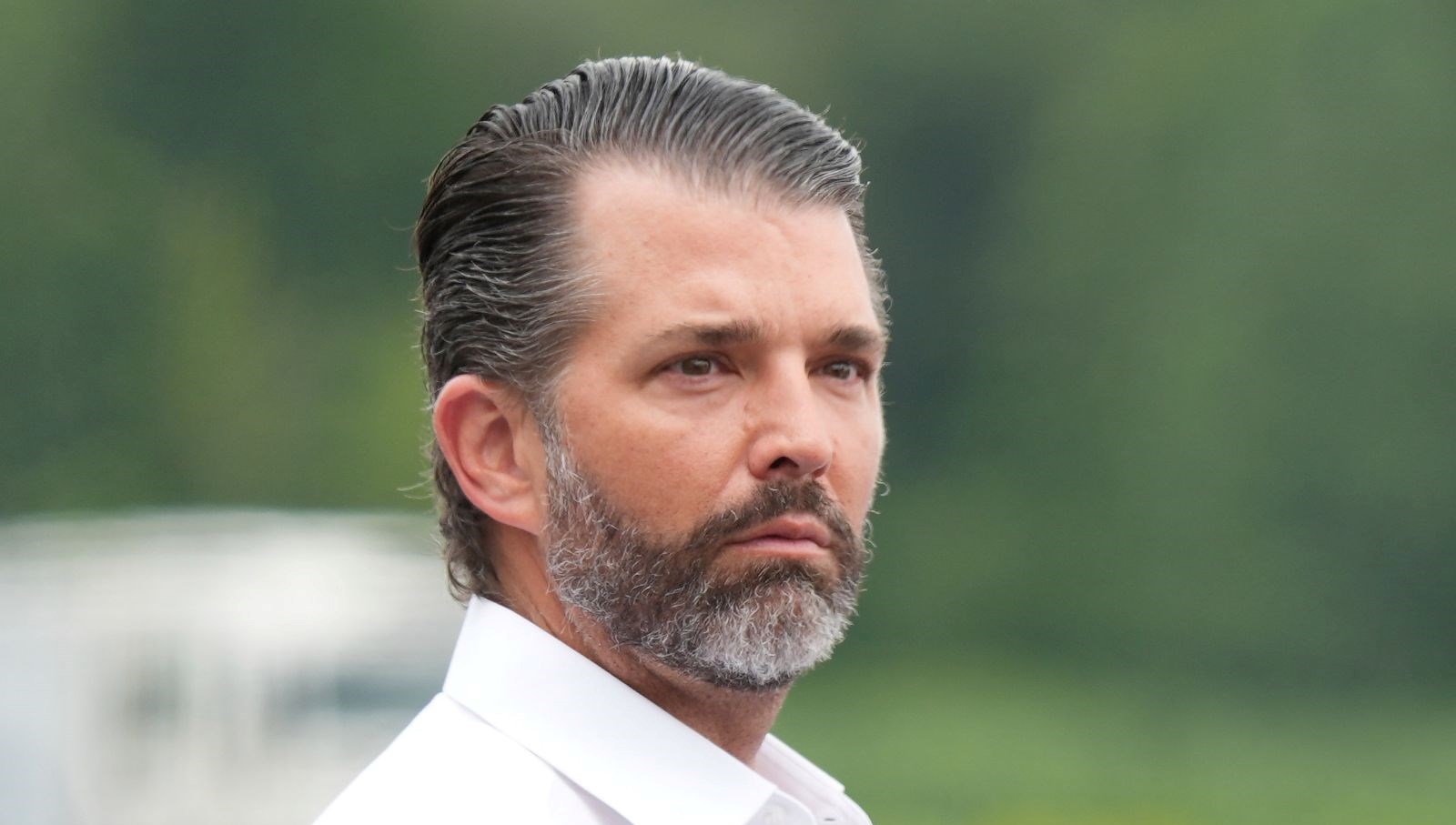 trumpin oglunun telefon numarasi internette paylasildi YX6WrMSX.jpg