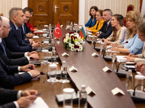 Hakan Fidan, Sofya’da Bulgaristan Cumhurbaşkanı ile Görüştü