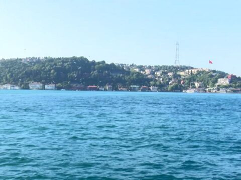 Boğaz Trafiği Kapandı