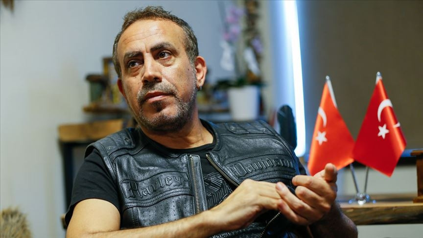 HALUK LEVENT TUTUKLANDI MI SON DAKİKA | Haluk Levent olayı nedir, neden gözaltına alındı? Şarkıcı Haluk Levent kimdir, kaç yaşında nereli? Ahbap Derneği’ne yönelik soruşturmada son durum! Img